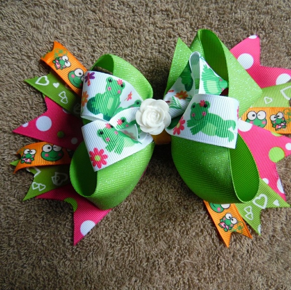 Bows - Picture 2 of 4
